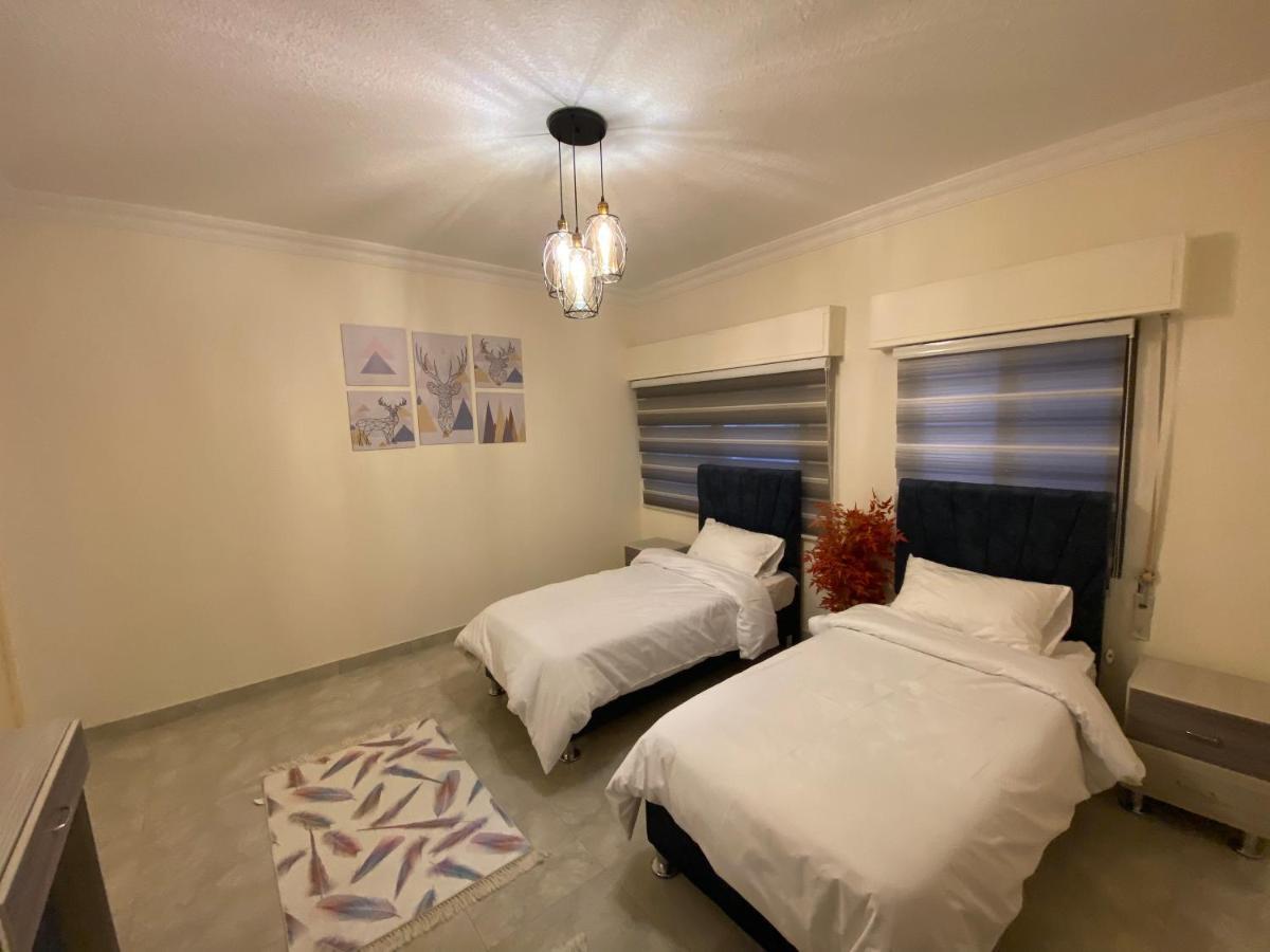 Lovely 3-Bedrooms Rental Unit アカバ エクステリア 写真